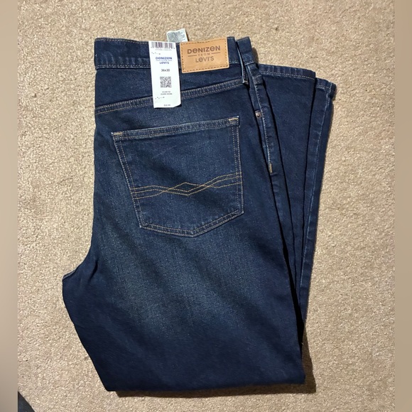 NWT Men's Athletic 231 Denizen By Levi Blue Jeans - Picture 1 of 5